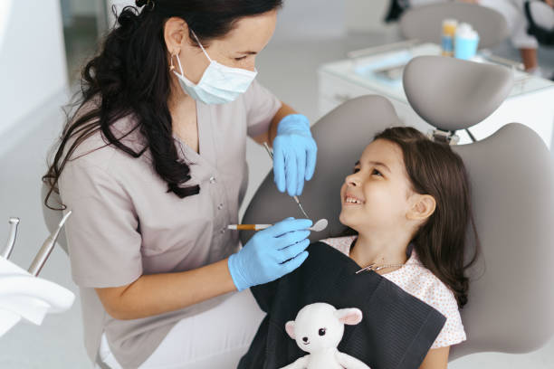 Best Weekend Emergency Dental Services in Hainesvle, IL